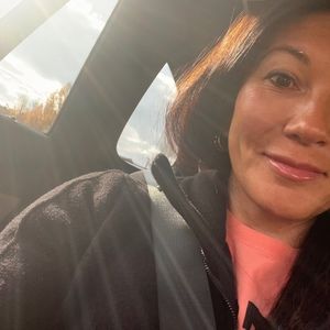 Meet your Posher, Niki